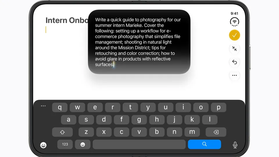 The iPhone Duo opened, with Siri drafting an onboarding guide above the on-screen keyboard