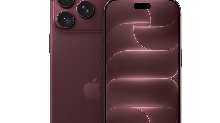 iPhone 18 Pro with three rear cameras, from Apple's comparison with the iPhone Duo