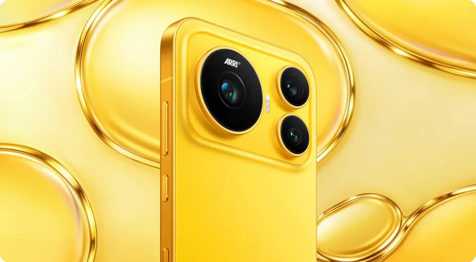 Back of the yellow Honor Magic 9 against a golden background