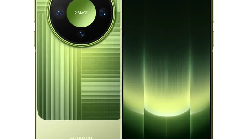 The Huawei Mate 90 Pro in green, from the back and the front