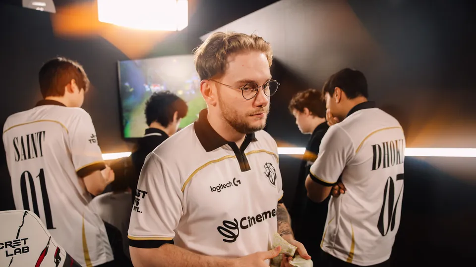 Inspired of LYON behind the stage at MSI 2026 in Daejeon, South Korea, with teammates Saint and Dhokla in team jerseys